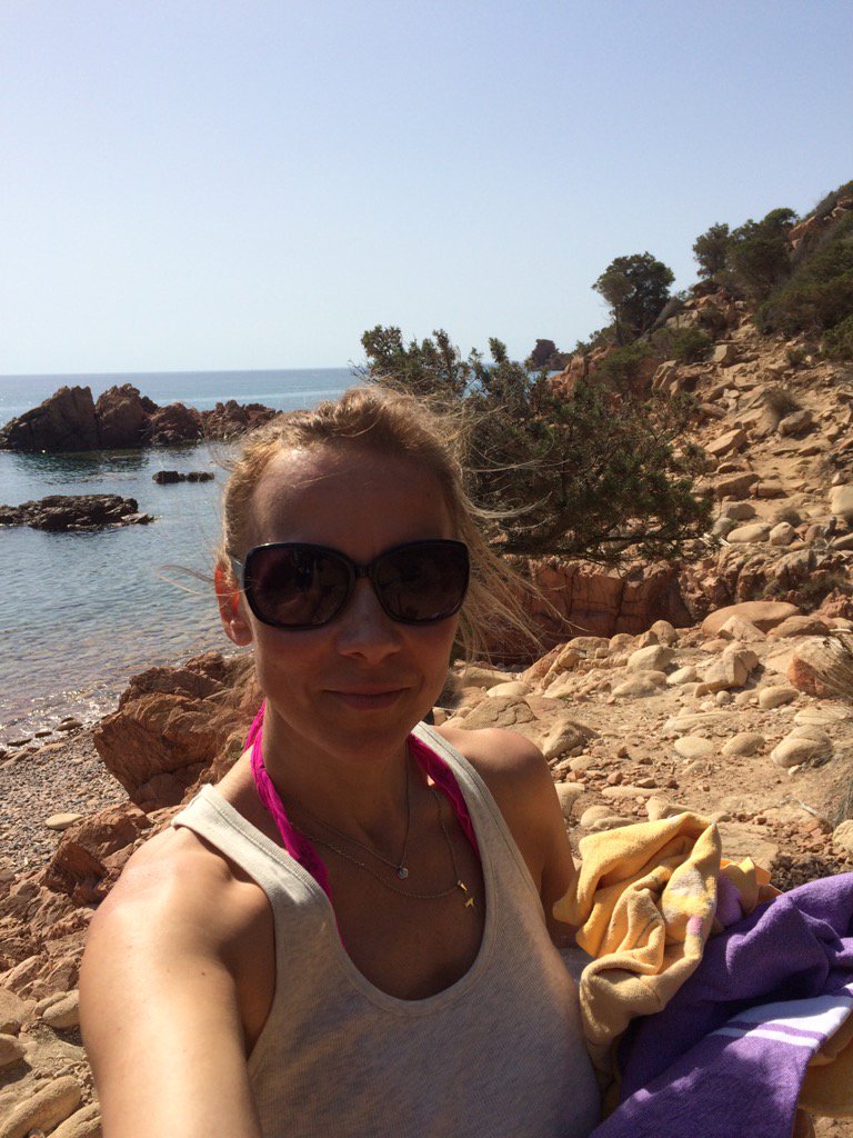 RenataLauce's tweet photo. Saluti a tutti 😊#Sardegna #bellssima https://t.co/AUivOyclqm