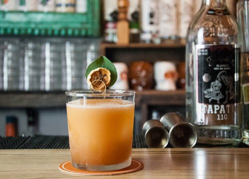 spiritedtable's tweet photo. @4lease & her Dad brng bck a childhood mem & recipe pairing perfect for Summer! #spiritedtable #tastemaker #tequila https://t.co/1JDWm4UZsw https://t.co/YcaxfhyFtY