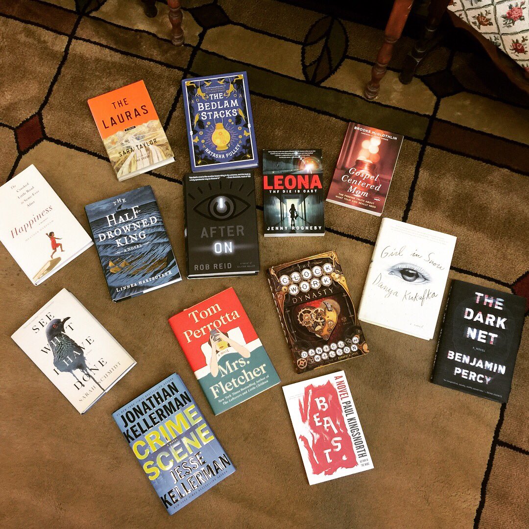 absolutelyfict's tweet photo. This weeks new releases! #absolutelyfictionbooks #newreleases #shoplocal #sorryforthelatepost https://t.co/PBK9fF6wM1