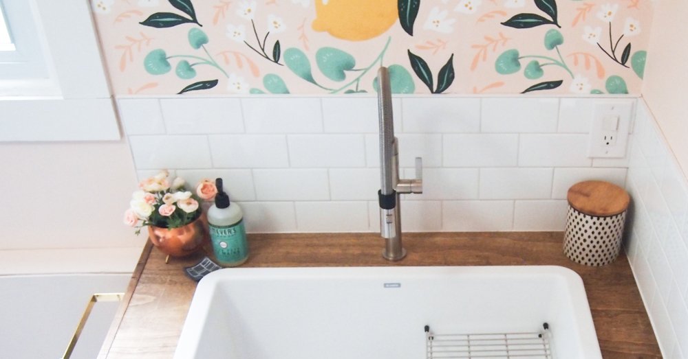 KateRealtor's tweet image. How to Make Inexpensive DIY Custom Cabinet Doors feeds.feedblitz.com/~/410322988/0/…