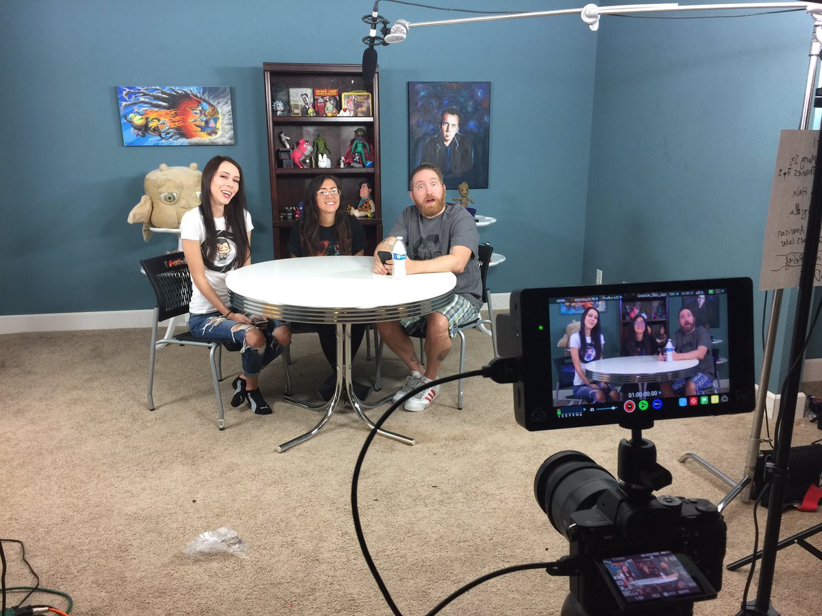 amerikarate's tweet photo. Behind-the-scenes on @itsneatoco set yesterday. #neatoco #production #behindthescenes #apriloneil #vuko #popculture https://t.co/HstGZpxCsL