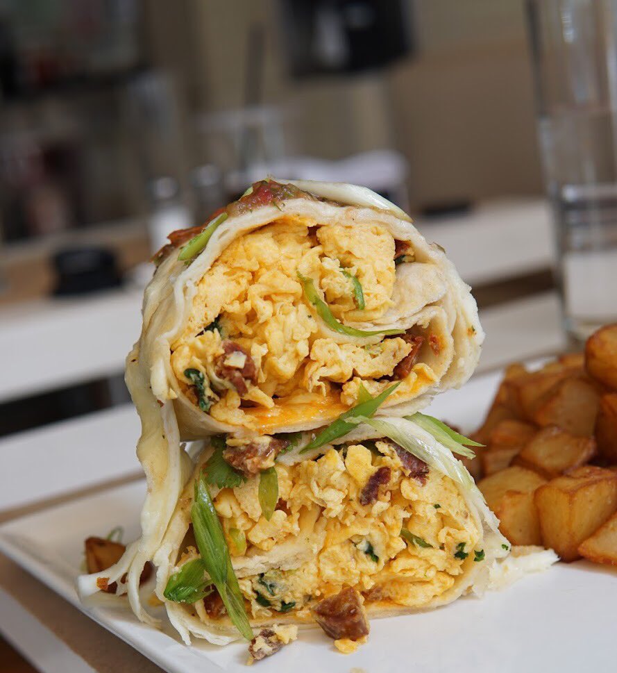 ChefMichaelNyc's tweet photo. The #DeliNYC Breakfast #Burrito, loaded with scrambled eggs, chorizo, salsa & chihuahua cheese 👌🏻#nyc https://t.co/Pu4tCnvpEg