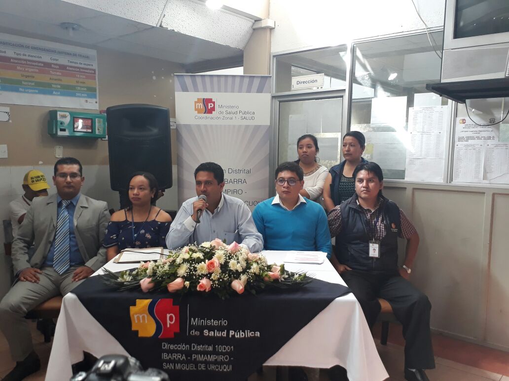 SaludImbabura's tweet photo. [AHORA] Rueda de Prensa #Distrito10D01 #Ibarra #Pimampiro #Urcuquí Campaña de Vacunación SRP https://t.co/DX002MGCXb