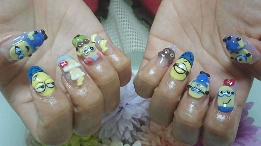 いろはねいる A Twitteren ジェルネイル スカルプ ネイル Nail 新宿ネイルサロン いろはねいる ミニオンネイル ミニオン ペイントネイル キャラクターネイル 3dネイル 夏ネイル カラフルネイル ガーリーネイル