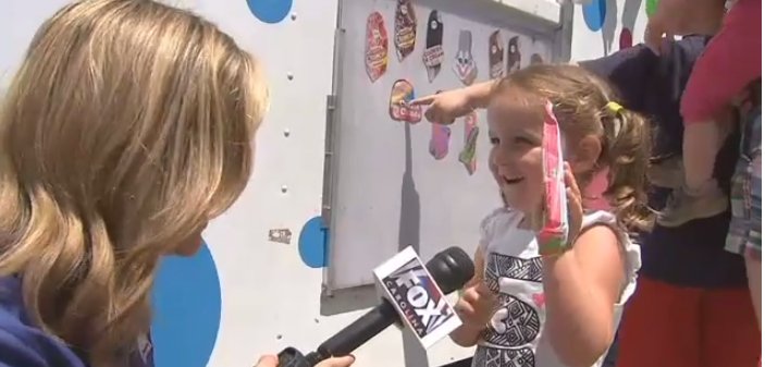 FOX21SSquad's tweet photo. I scream, you scream, we all scream for ice cream! The @foxcarolinanews #surprisesquad helps beat the heat!! >>https://t.co/TyCxmoOmvz https://t.co/cgEGYaMYG9