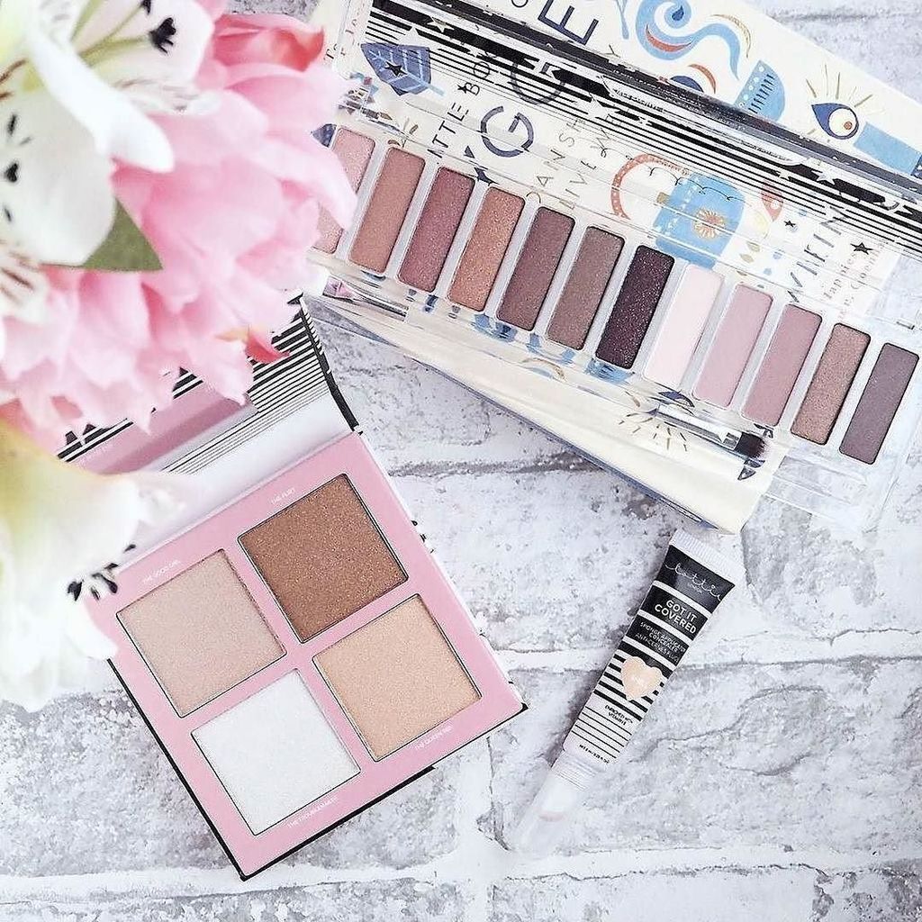 myLottieLondon's tweet photo. Lottie London must haves! #shimmersquad
#shadowswatch
#gotitcovered
#Repost @acurvyvegan https://t.co/xzTa5tzsAr https://t.co/uyFxzlGYsc