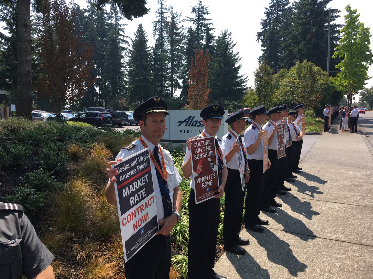AlaskaHawaiian's tweet photo. Pilots from other airlines &amp; other labor groups joined @AlaskaAir @VirginAmerica  pilots on the picket line today-thank you for your support https://t.co/O0IbtrUoFx