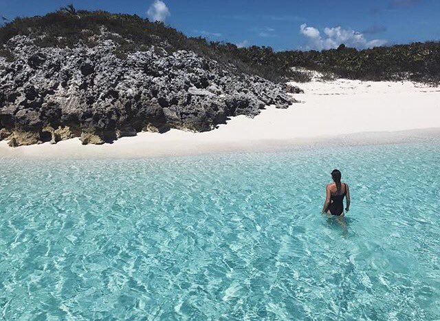 Lisa_BBAU_2014's tweet photo. Amazing 🏝🌱💕💦 #Travel #nature #beauty #girls #lisaclark https://t.co/hzF08Qa2V8
