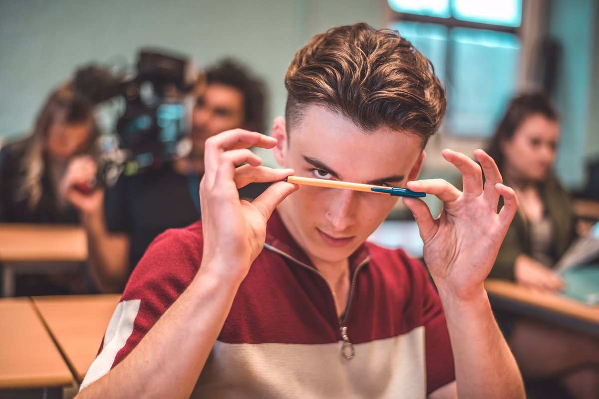 TheHaraJosh's tweet photo. If you closely enough you might be able to spot me behind the floating pencil. I've got my eye on you😏👀 https://t.co/AA2AiM9HBl