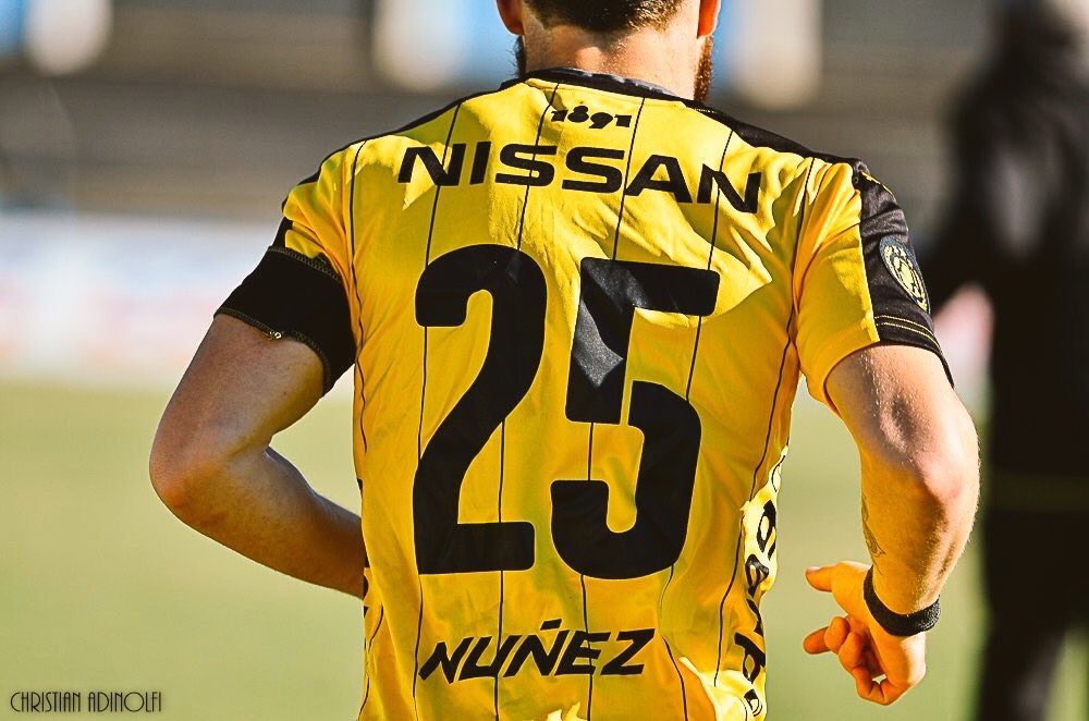 WilsonMendez86's tweet photo. Rectifico: Nahitan Nandez se va de Peñarol ahora. No se queda en Peñarol https://t.co/9VWFOkKpmN
