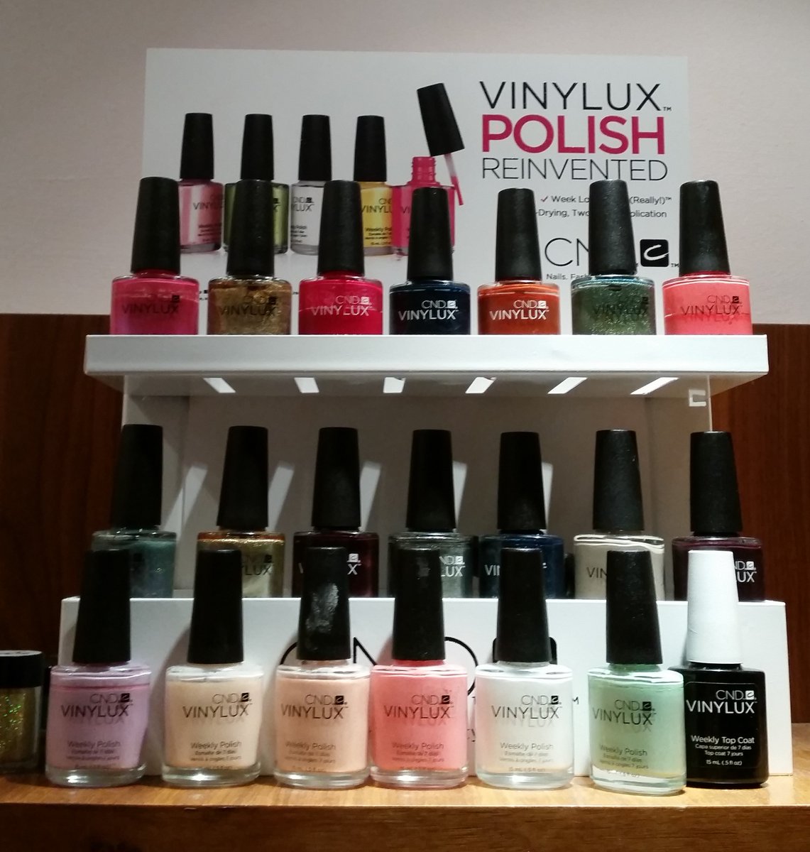 AuroraSpaLondon's tweet photo. #SpaFact - when you visit us for a manicure you have the option to pay beforehand so you avoid smudging your beautiful nails afterwards. https://t.co/3jB6GWIL4P