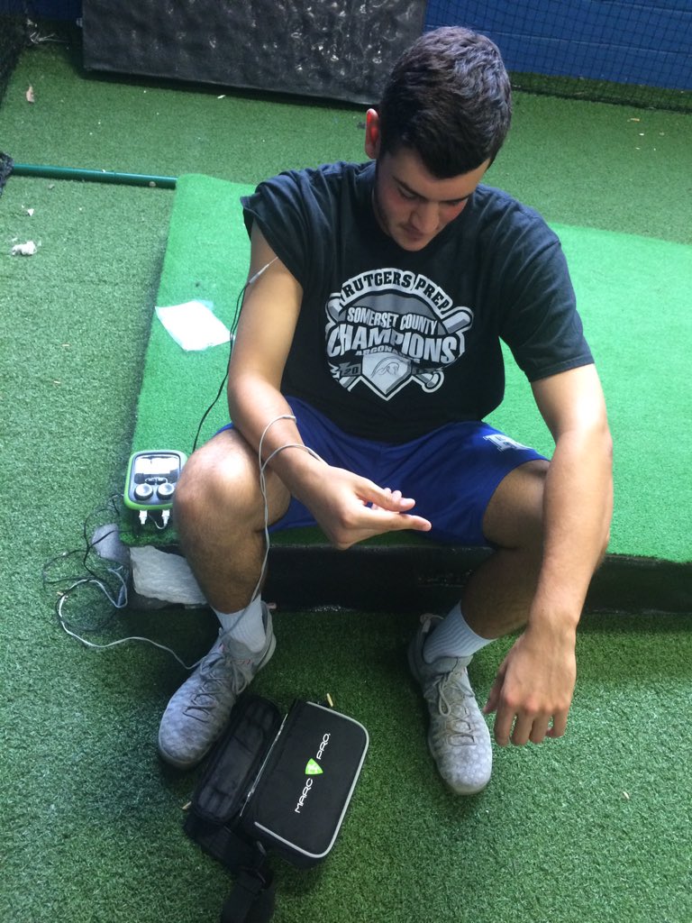 biopitch's tweet photo. Sam Beck, Rutgers Prep and Skidmore commit, getting some recovery work with @TheMarcPro #recoveryiskey #throwingmonsters #BioPitchFam https://t.co/zL2RVGUGfQ