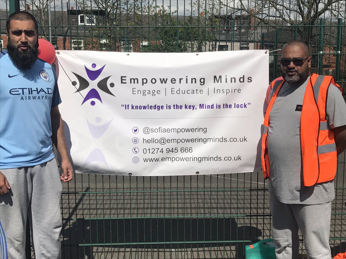 sheraz_shiri's tweet photo. Empowering Minds provides opportunities for young people to take part in community projects  get in touch with  Sheraz #rochdalehour https://t.co/T8pQz3s8H5