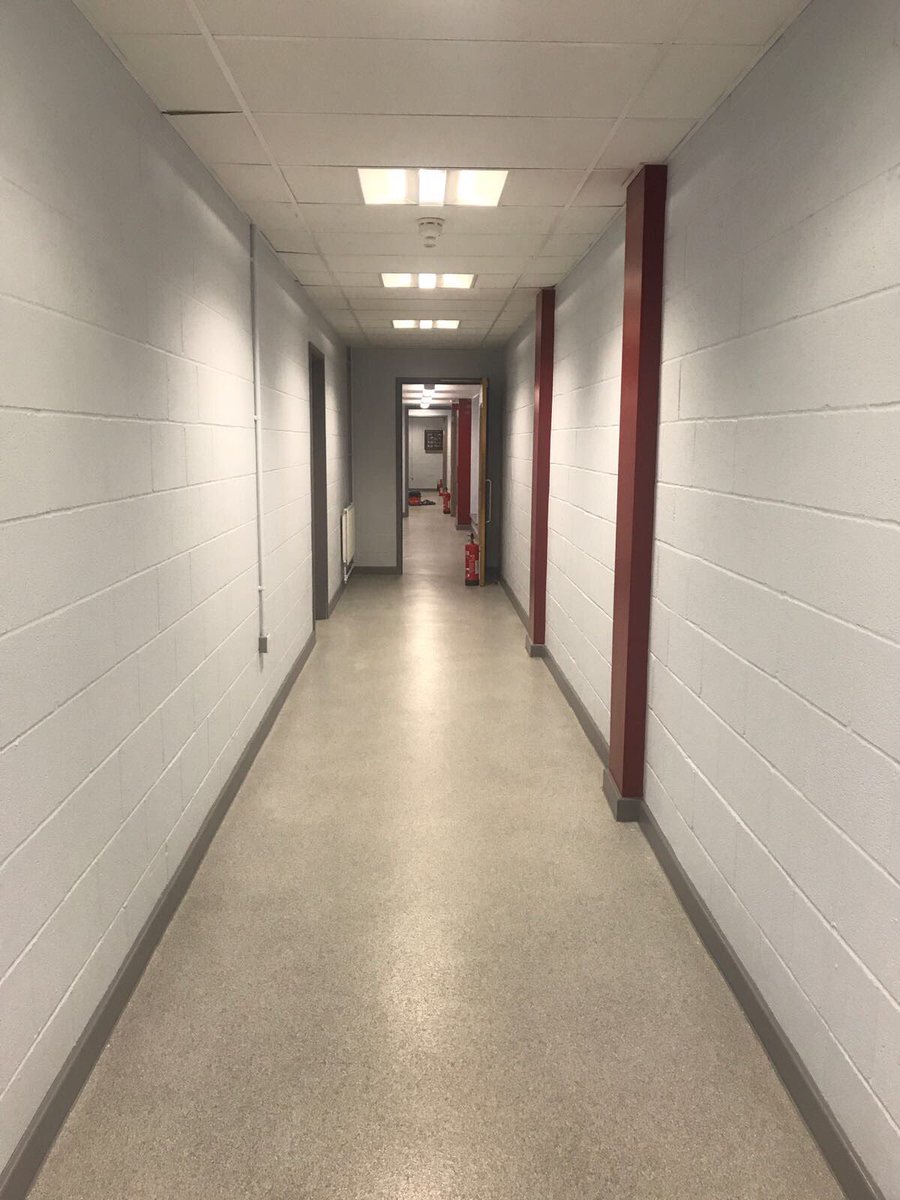 Wadedecorators's tweet image. Great results from the team. Another job finished at Stamford endowed schools. Using all @DTPaintExpert paints #allyourdecoratingneeds