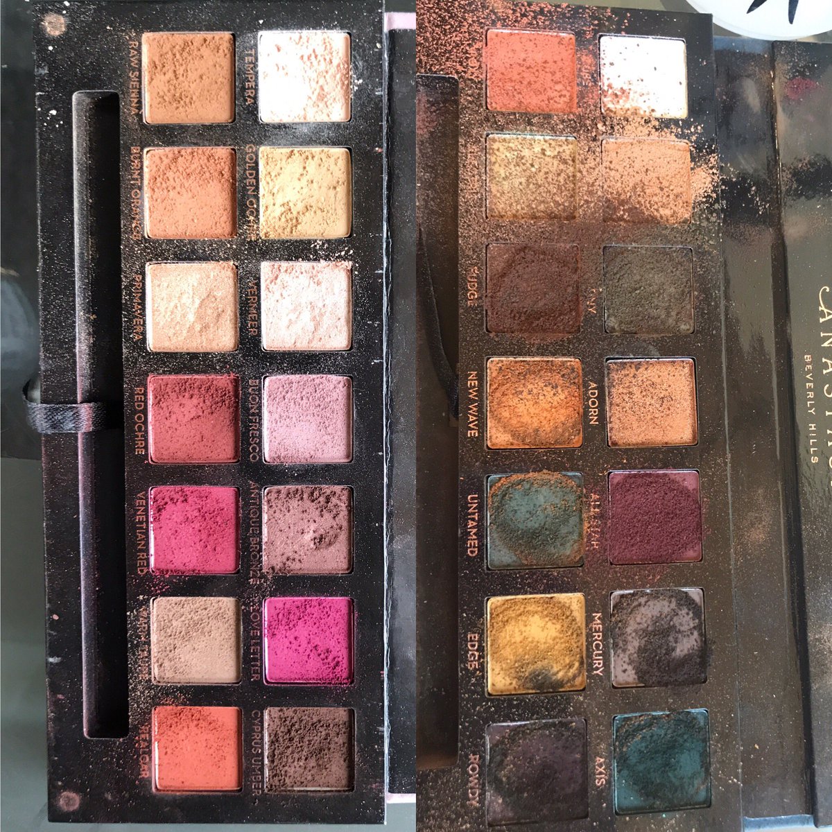 xsparkage's tweet photo. I wanted to compare kickback- here's modern renaissance vs subculture, 4 swirls around the shadow with a blending brush. https://t.co/qDEPCPjJRL