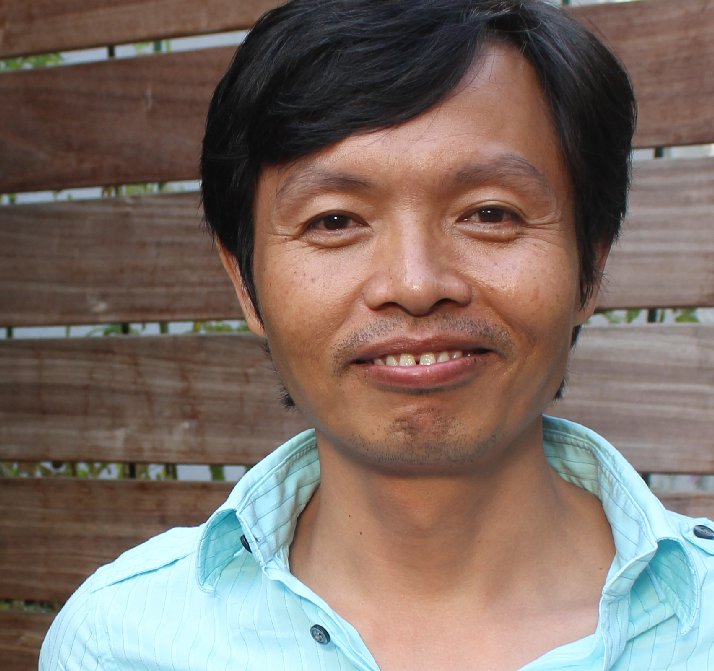 BHRCmedia's tweet photo. #forestdefenders & role of business in #Cambodia w/ Keo Bunthea of #CHRTF: video interview by @John_Vidal & @BHRRC: https://t.co/iGK0ax4an5 https://t.co/q7UY9WA81r