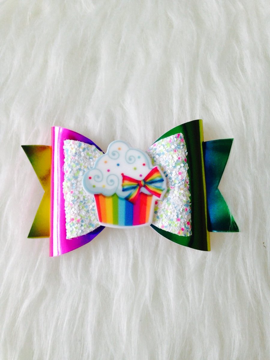 TheSmallShops's tweet photo. @ActuallyMummy Check out our range of beautiful kids bows over at https://t.co/sDj2vQR7WQ https://t.co/lUNTBpAuoW