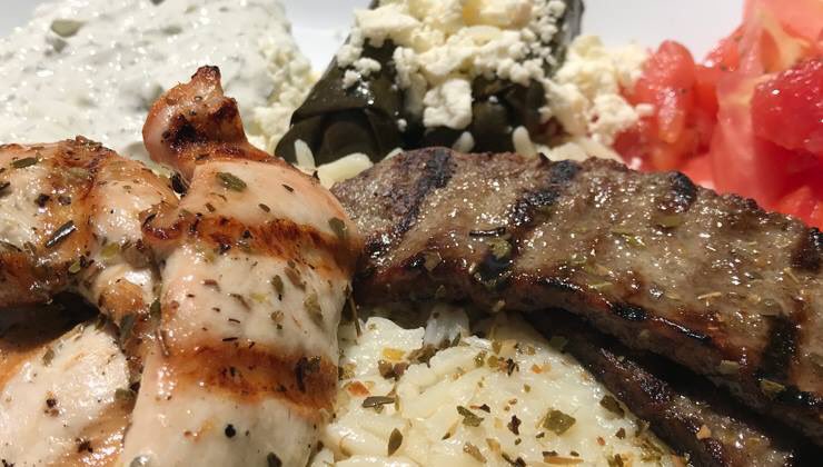 SeizeTheWeekday's tweet image. 5 Reasons Why Olives Taverna is Greek Greatness: bit.ly/2vo6LD4