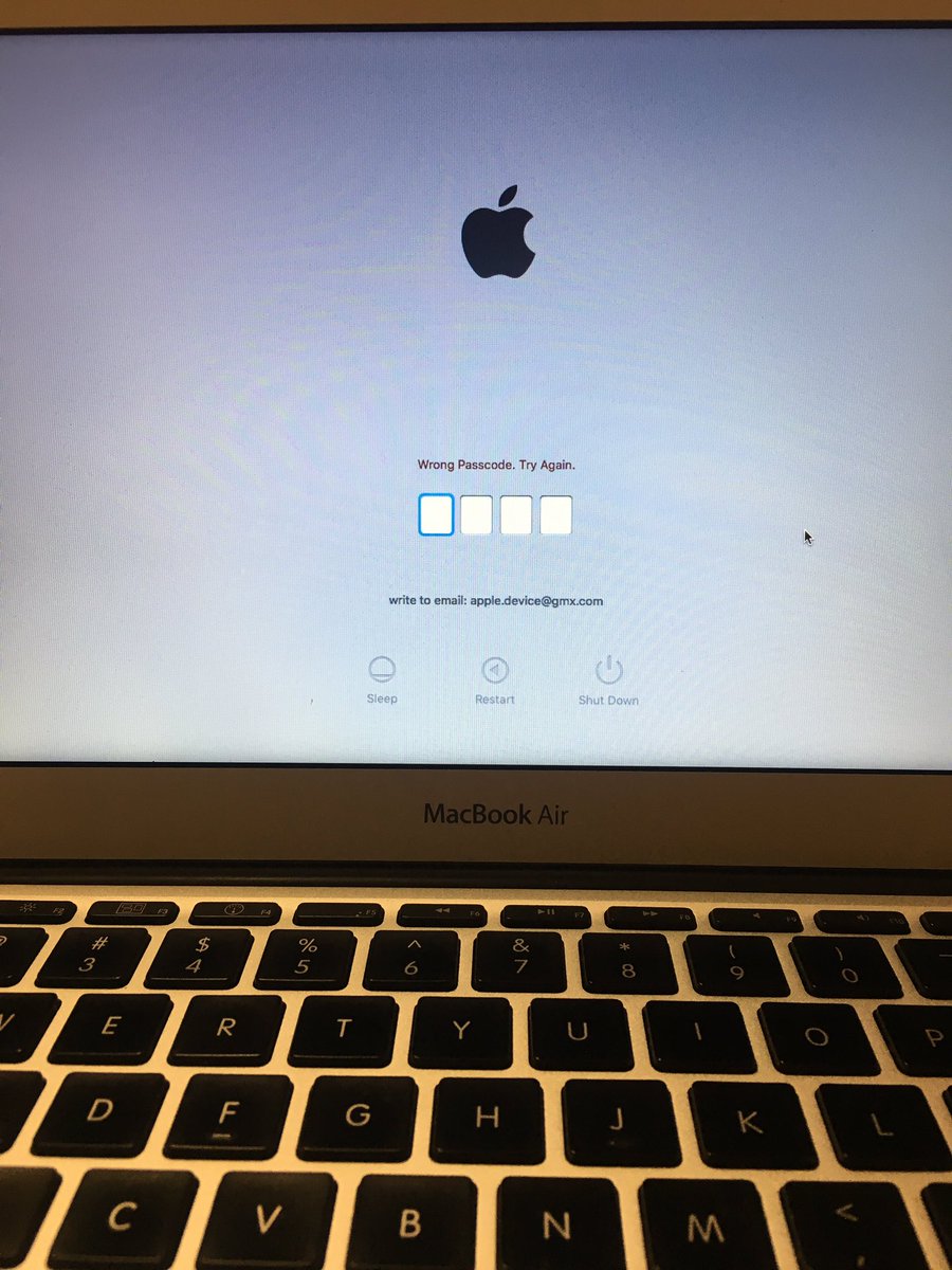 Ash_grant736's tweet photo. @SupportMyMac any ideas on how to fix this issue...... 2011 air. Any help would be awesome. https://t.co/w8woDpKVZs