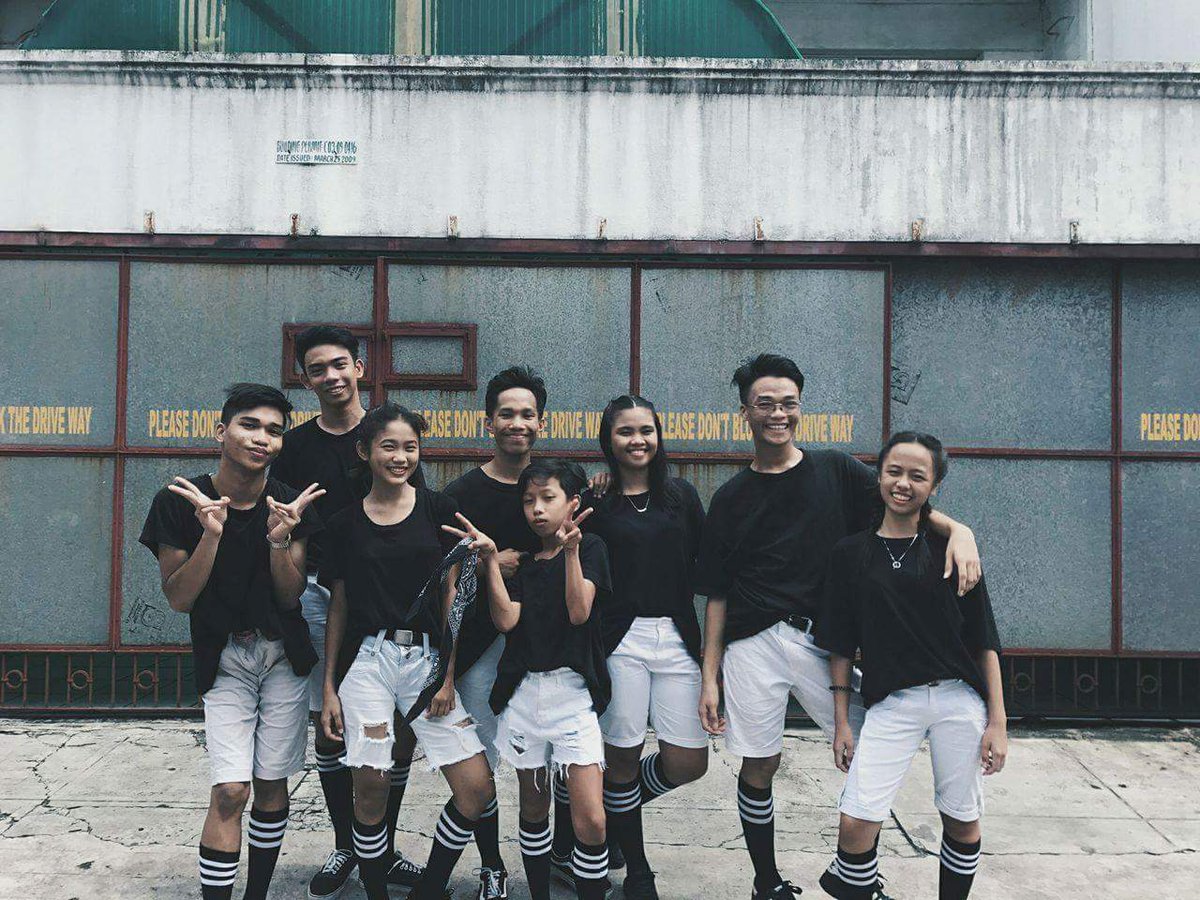 jpatwick_mendez's tweet photo. Congrats to us babies 💪💙❤ still thankful to u lord. 👼👼 #NINEPM #YFCC5Dance https://t.co/DleHFKgVWl