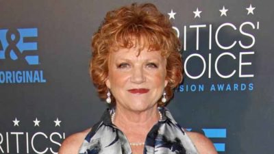 GoldDerby's tweet photo. .@girlsHBO Watch our interview with 1st time Emmy nominee #BeckyAnnBaker about #Girls and #LenaDunham. https://t.co/sNgkN4M1EM https://t.co/yoIG2X75Ua