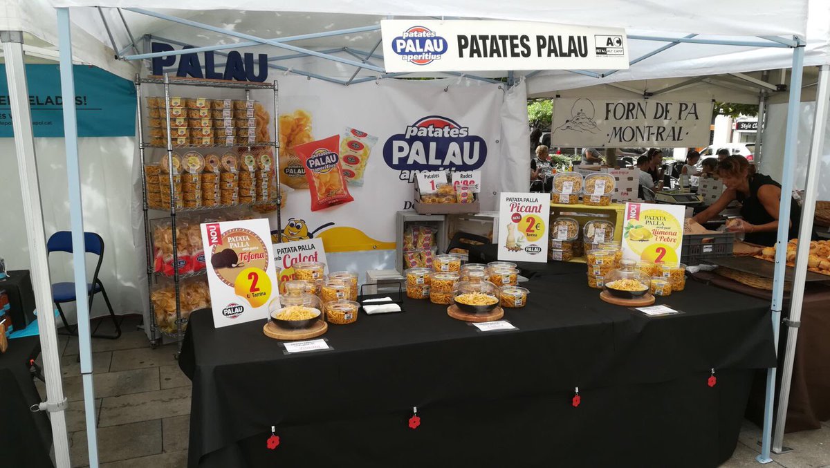 patatespalau's tweet photo. Fins a darrera hora, passa pel Pati a #Valls i degusta els nous productes, palla amb tòfona i amb llimona i pebre! #firagost https://t.co/PJqRUzf6gn