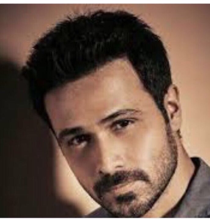 AyeshaGulalai app ko Yea wala IMRAN msg kerta hoga @AapaZubeda @mfahadali001 <a href="/ImranKhanPTI/">Imran Khan</a>