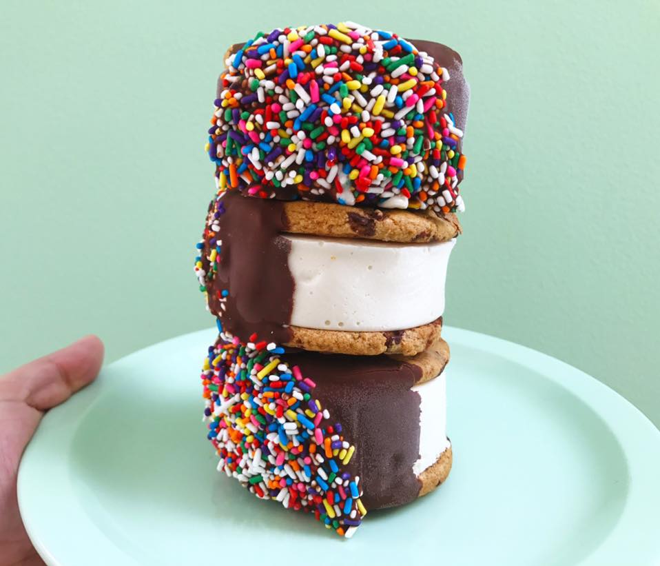 OccasionGenius tweet media