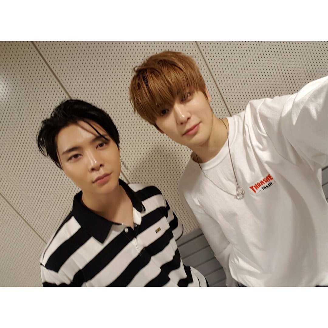 February010914's tweet photo. 쟌디잰디 😍😍 #JAEHYUN #재현 #JOHNNY #쟈니 https://t.co/zr1bE274w2