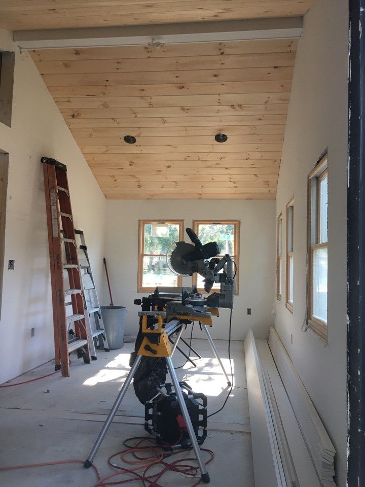 PhilbrookCC's tweet photo. Behind the Scenes of a PECSG Home Remodel!
#homeremodeling #capecodhomeremodeler #capecodhomebuilder #homeimprovement #behindthescenes https://t.co/AA6dZY5GUy
