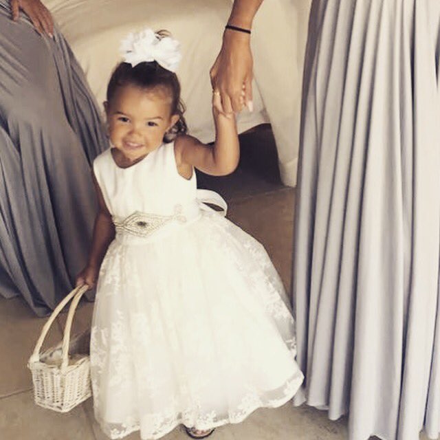 Look at this stunning flower girl!
We think she is almost as excited as the bride!

#wedding #summer #flowergirl