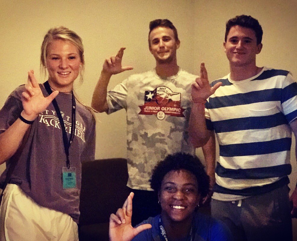 marlowmisty's tweet photo. They'll always be #KatyTigers now they're #TAMUCLions @_JacobMarlow_ @Brice_Ashburn @mallorymorgannn @KatyTigerTrack @GeorgePincock https://t.co/mFrDbxQpTl