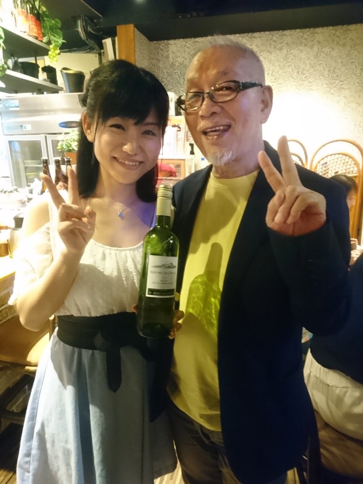 石井ゆかり コーヒー好き Sur Twitter 緒方さんからは美味しい白ワインをいただいてしまった うわぁぁん 有難い 皆さんの優しさに包まれて なんて暖かい空間なんだろう いっぱい感謝の気持ちで眠りにつきます 劇団大富豪