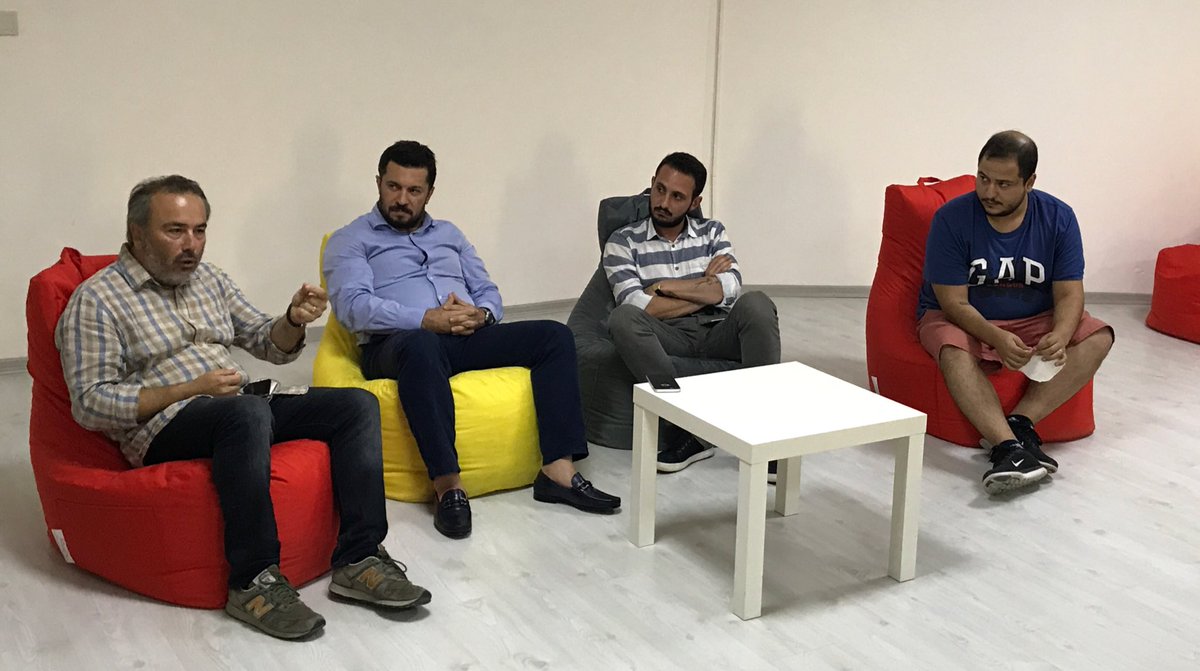egiadmelekleri's tweet photo. Girişimcilerin, girişime başlarken yaşadıkları ve karşılaştıkları problemleri, yaptıkları hataları anlatıyoruz .@_8digit https://t.co/3AZ2XuRcop