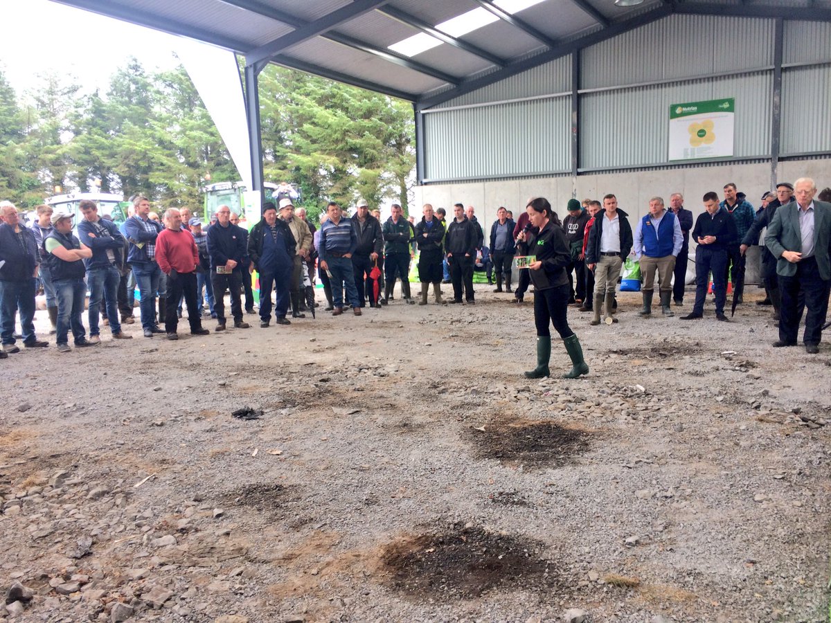 EmerReilly1's tweet photo. Great turnout at the @AurivoCo_op @Homelandretail Reseeding event in Claremorris with guest speaker Mary McEvoy from @wearegerminal https://t.co/ZDmDsFH6Ea