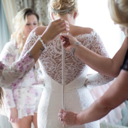 WeddingWire's tweet photo. #weddingWednesday calls for swooning over one of our fave #weddingdresses from @CasablancaBrida! #PartnerAd @jefflopezphoto https://t.co/lhgXePDp8S
