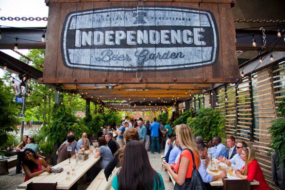 TCGPhilly's tweet photo. ITS #HUMPDAY PEOPLE !!!! Who's excited for #CCSIPS today!?? #letsgo #NationalNightOut #philly Everyone get home safe! @Uber_Philly https://t.co/KDSTcwO7GJ