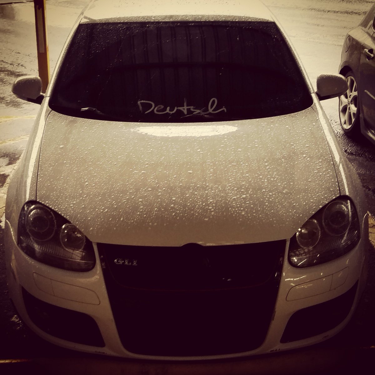 JoNiX89's tweet photo. Instagram jonix_89 #mk5 #Volkswagen #gli https://t.co/Tdsx9R1630