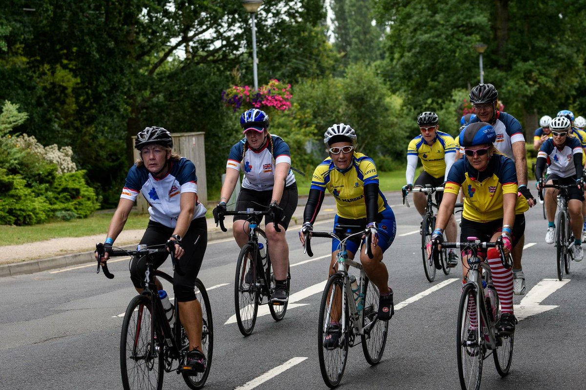 nicolaDPT's tweet photo. @MPFed @metpoliceuk I rode in my 5th @PolUnityTourUK in memory of my late husband met officer pc Chris Dent TD254 #COPS2017 @ukputEC https://t.co/N52eHtk2qb
