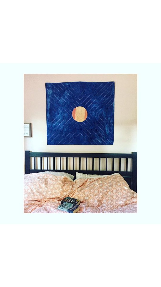 FikaCraft's tweet photo. #Eclipse2017 Eclipse Quilt No.1 #indigo https://t.co/9u6FpwAqAK