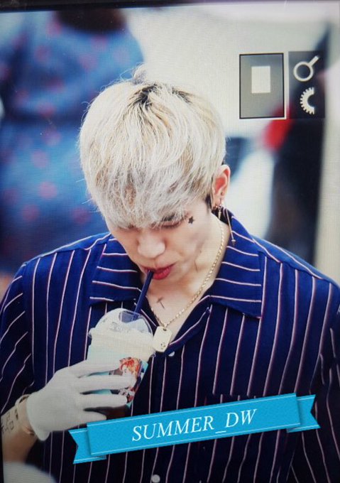 IfntPhUpdates's tweet photo. [PREVIEW] 170802 #INFINITE Dongwoo's Coffee Truck #4 😘💓 - #인피니트
(©summer_dw) https://t.co/VWpoNdAh2K