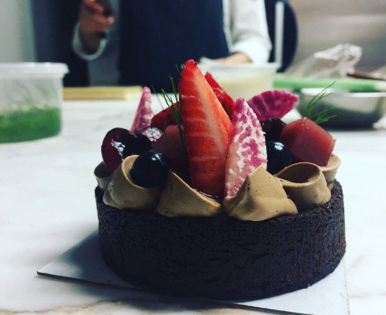 bocapostres's tweet photo. ¡Rábano sandía en nuestro postre de verano! ¡Vente a probarla!👄🌱#elpostrevaprimero #comepostre https://t.co/e18584xsvD