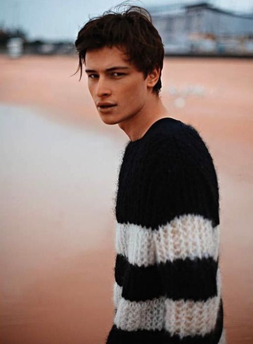 ThomK_MusgVamp's tweet image. FICHA: twitlonger.com/show/n_1sq3372…
🔷Nuevo vampiro en Fakeland
🔷User experimentado
🔷Rol medio a extenso
🔷Sexrol CON trama
🔷Tramas variadas
¿#RT?