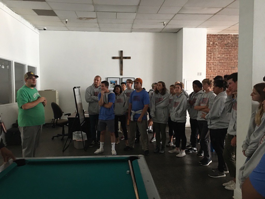ocmarcom's tweet photo. "It's not just food for your stomach, it's food for your soul." @YWAMSF #Servathon2017 @teamkids https://t.co/a871vyzs4f