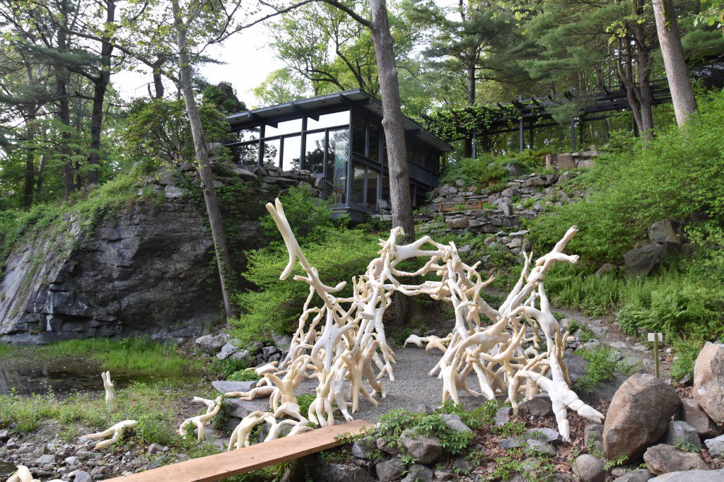 WeitzmanSchool's tweet photo. @Manitoga pavilion by Master of Architecture students on view in Garrison, NY through November https://t.co/yTVZI62p5e https://t.co/Ti9GO96x5r