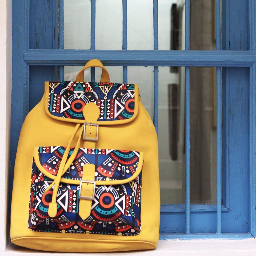 mohawkbags's tweet photo. "Say hellow" check out our Hellow backpack!
#gomohawk #bags #workbags #backpacks #fashion #startups #hustle #dreams #bagsforupstarts https://t.co/WsI9lYcof3