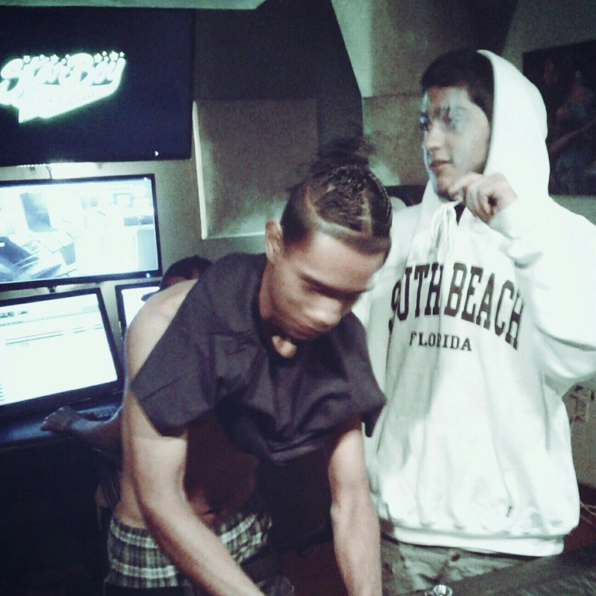 jaay1_'s tweet photo. Cnote x Jaay1Hunnit https://t.co/wWmGYY66QN