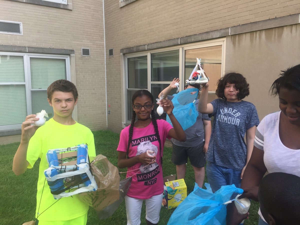 NancyKehoe3's tweet photo. Egg drop success!  #greececsd #greeceESY. https://t.co/J85L98uN6g