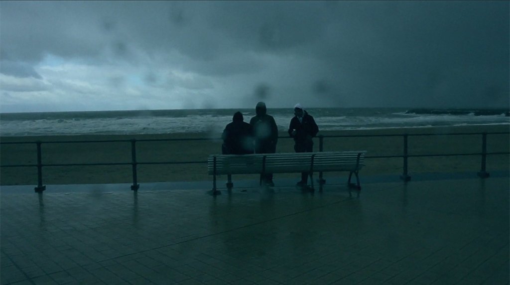 [#salle4] Nouvelle interview : Laurène Carmona nous parle de son court métrage "No Waves" le149.net/salle4/no-wave…