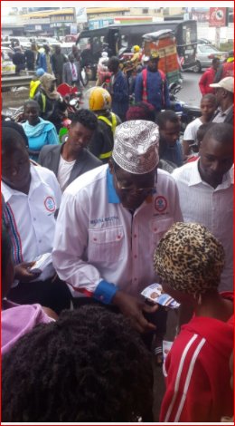 MigunaMiguna's tweet photo. Wherever the #IntegrityTeam went, the Majestic People of Eastleigh chanted, "@MigunaMiguna Boma Ye! #DrainTheSwamp!" https://t.co/zn9VlM9M2U